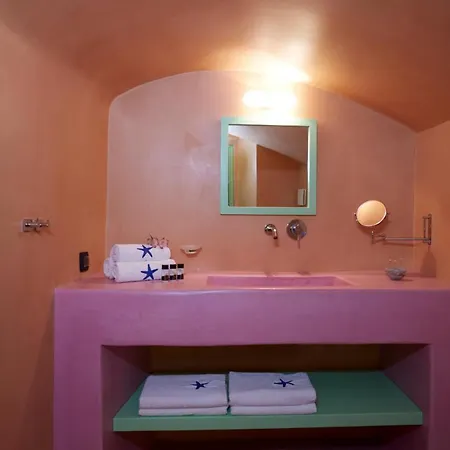 酒店 Caldera Gem Suites 4*