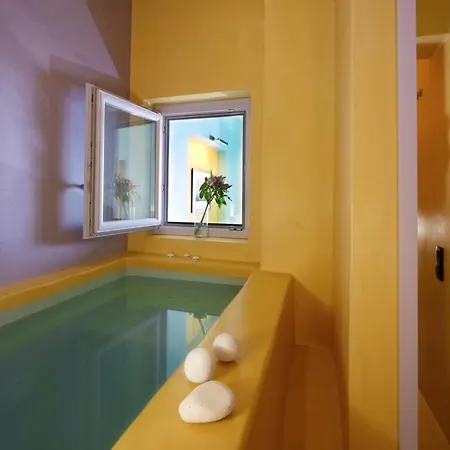 Caldera Gem Suites Φηρά